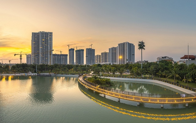 Có một thành phố “Tây” ở phía Tây thành phố