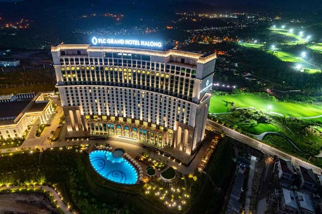 FLC: 20 năm 'ngược gió'