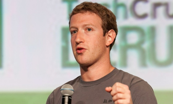 <p class="Normal">
<strong>7. Mark Zuckerberg (Hoa Kỳ) - 118 tỷ USD</strong></p><p class="Normal"><span>Mark Zuckerberg, 37 tuổi, là đồng sáng lập và CEO của Facebook . Mạng xã hội được thành lập vào năm 2004 có gần 2,9 tỷ người dùng. Công ty có giá trị vốn hóa thị trường hơn 882 tỷ USD.</span></p>