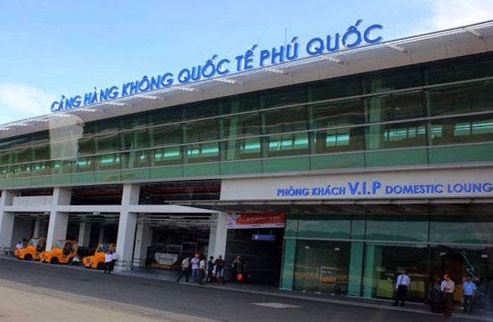 Mở rộng sân bay tại các đảo cần có chọn lọc