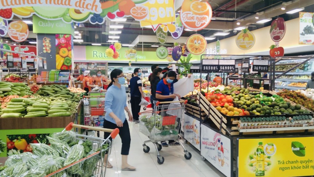 Không lo thiếu hàng Tết, chỉ sợ sức mua yếu