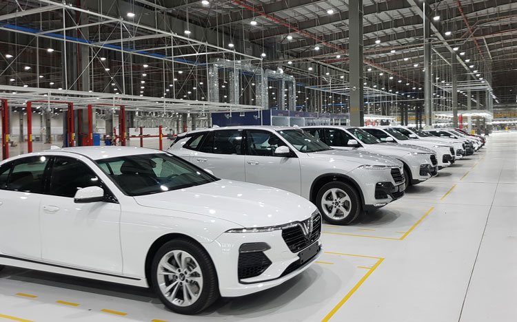 Chính thức giảm 50% phí trước bạ, khách ồ ạt đặt cọc