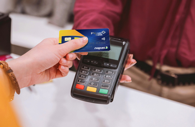 Ngân hàng khó 'khai tử' thẻ từ ATM vào cuối năm nay?