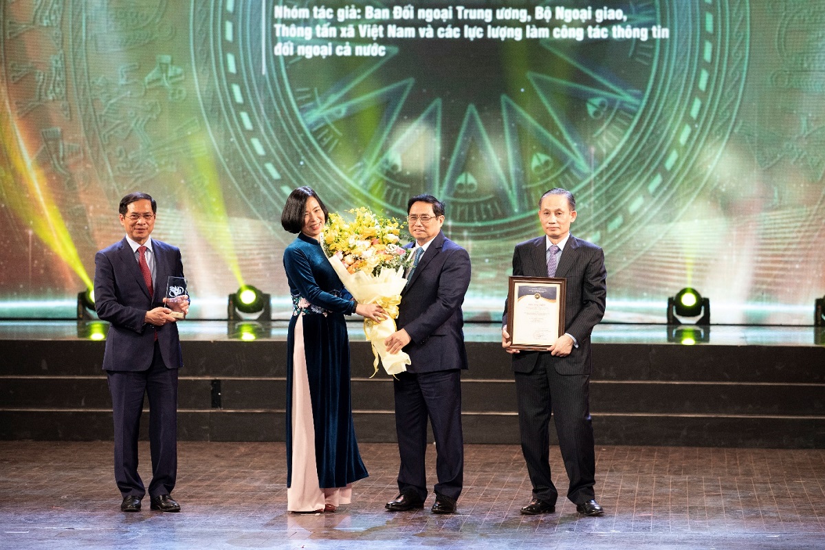 102 tác phẩm được trao tại Giải thưởng toàn quốc về thông tin đối ngoại lần thứ VII