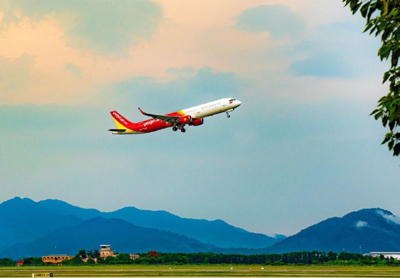 Vinpearl hợp tác Vietjet mở ưu đãi khủng “Festive Sale 12.12”