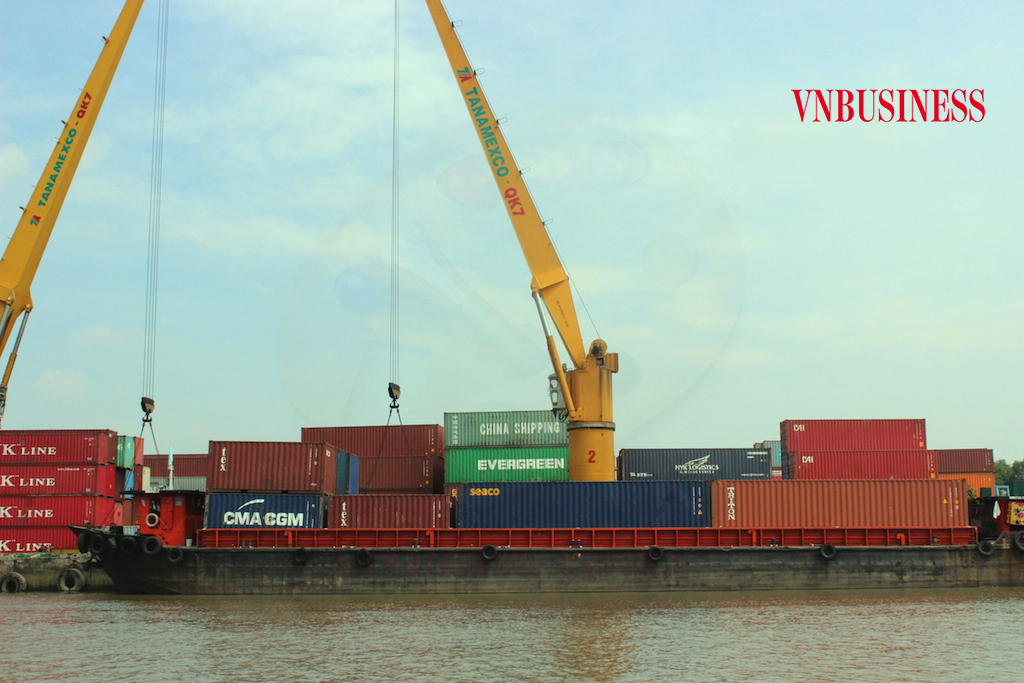 Doanh nghiệp logistics Việt sẽ đối mặt nhiều khó khăn trong năm 2022?