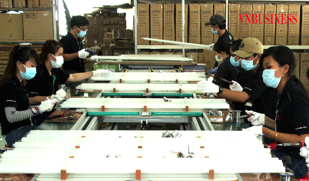 Trông chờ môi trường kinh doanh tiếp tục cải thiện mạnh