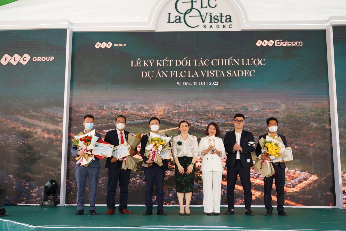 Bùng nổ giao dịch nhà phố hai mặt tiền, bất động sản “Hòn ngọc Mekong” Sa Đéc thức giấc