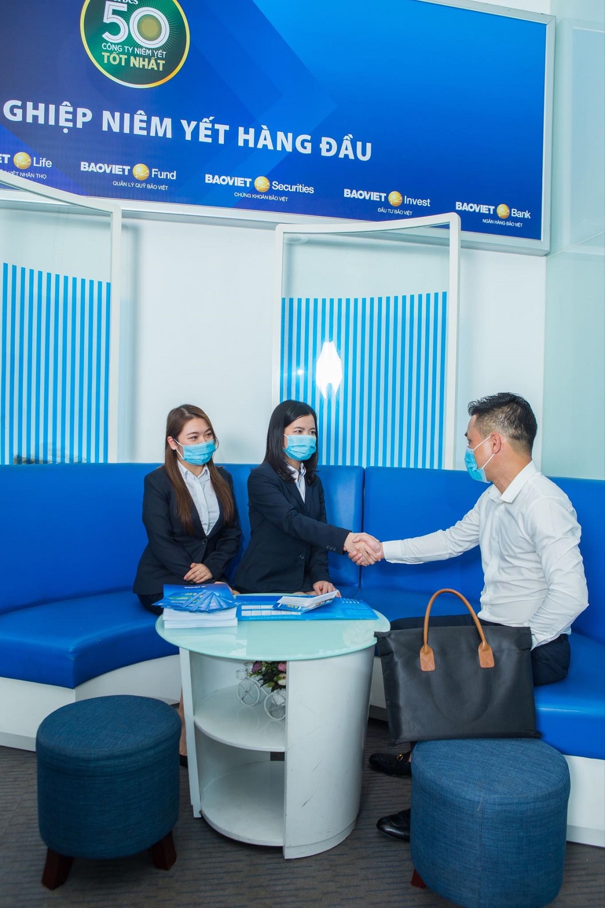Tổng doanh thu vượt 2 tỷ USD, Bảo Việt vững vàng vượt Covid-19 trong năm 2021