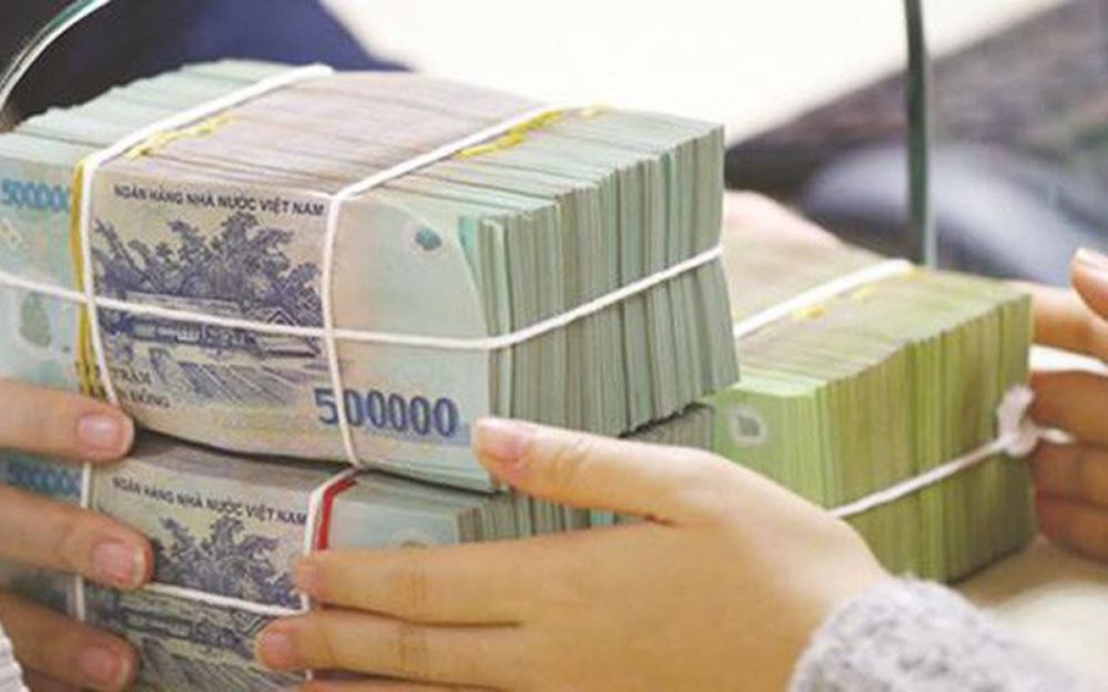 4 ngân hàng có mức lãi suất gửi tiết kiệm trên 7%/năm