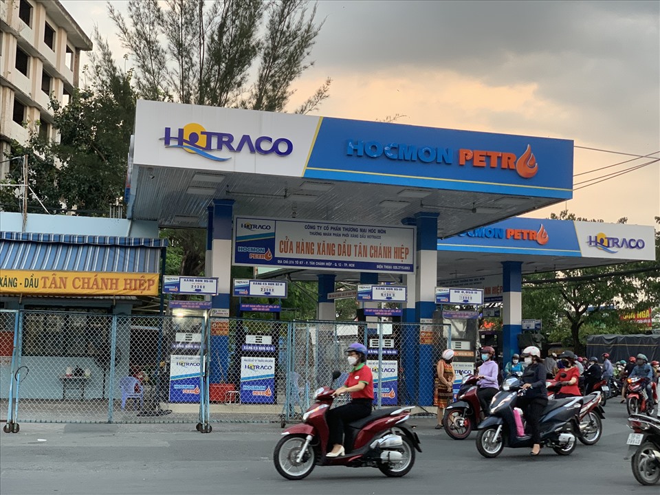 Phó Thủ tướng: Cửa hàng xăng dầu đóng cửa thuộc trách nhiệm của Bộ Công Thương