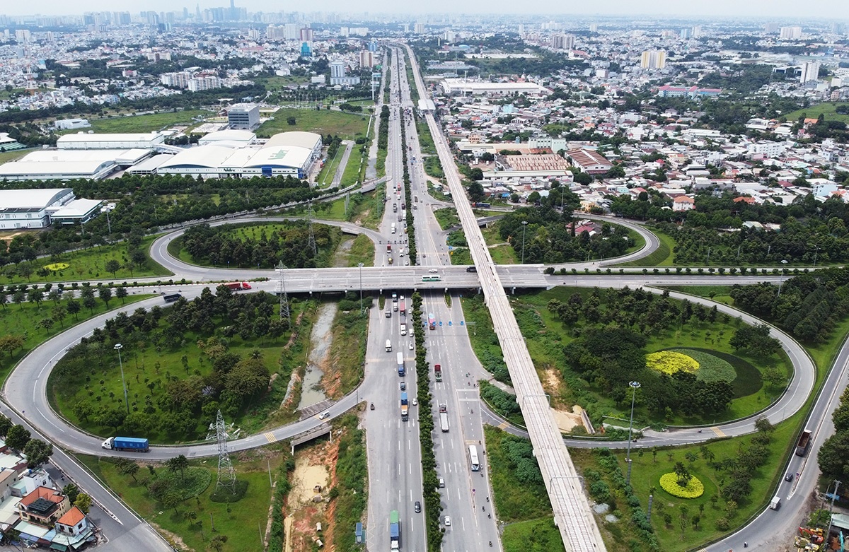 Cuộc đua thâu tóm quỹ đất của các 'ông lớn' bất động sản