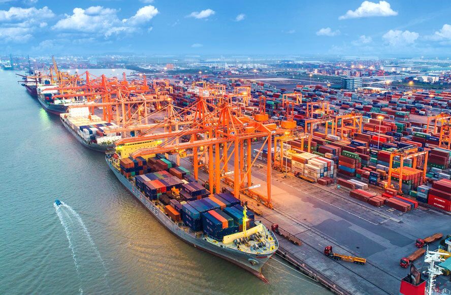 Tác động từ xung đột Nga - Ukraine, cổ phiếu vận tải biển tiếp tục kéo dài sóng tăng?