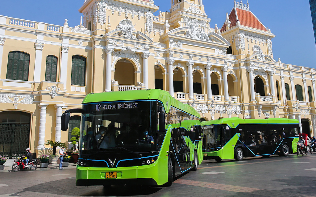Bao giờ Việt Nam đón đầu xu hướng giao thông điện?