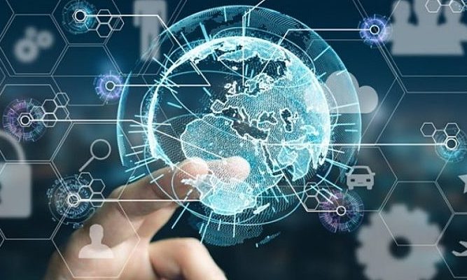 Kinh tế số đưa Việt Nam vượt qua mức thu nhập trung bình thấp vào năm 2025