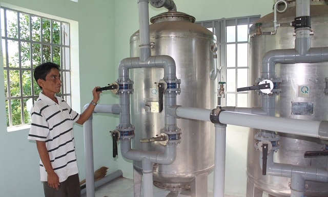 Đảm bảo nước sạch nông thôn với sự góp sức của các HTX