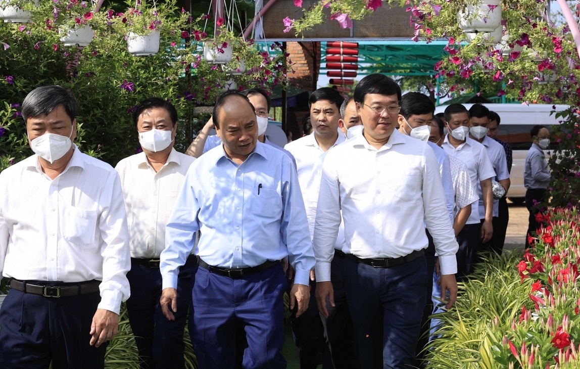 HTX tiếp đà 'công nghiệp không khói'
