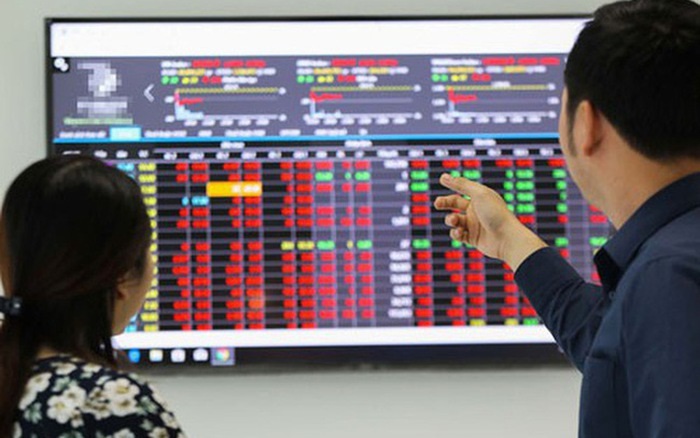 VN-Index giảm mạnh hơn 20 điểm nhưng vẫn trụ trên mốc 1.500 điểm