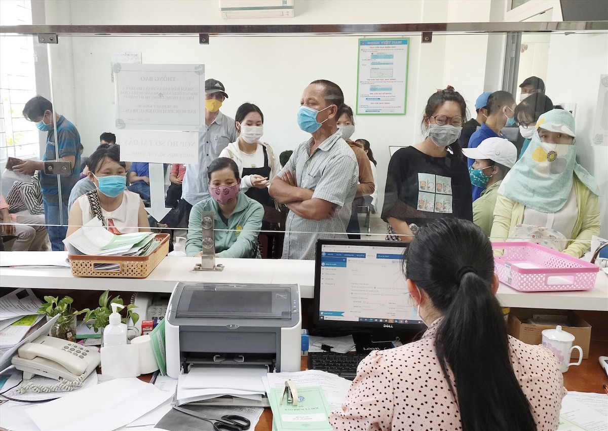 Báo động về tình trạng người lao động rút bảo hiểm xã hội một lần