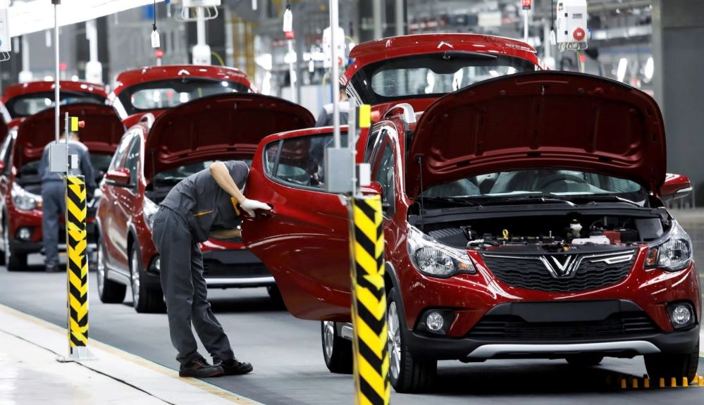 Ô tô lắp ráp trong nước vẫn hút khách Việt, doanh số tăng 50%