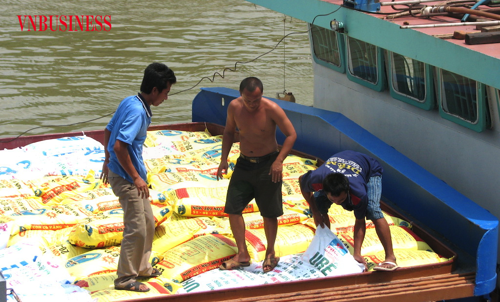 Càng chậm ‘hạ nhiệt’ giá phân bón, nông dân càng dễ bỏ ruộng vườn