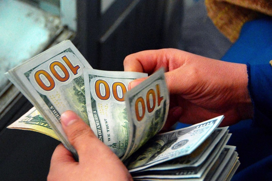 Fed tăng lãi suất, áp lực trả nợ nước ngoài càng lớn