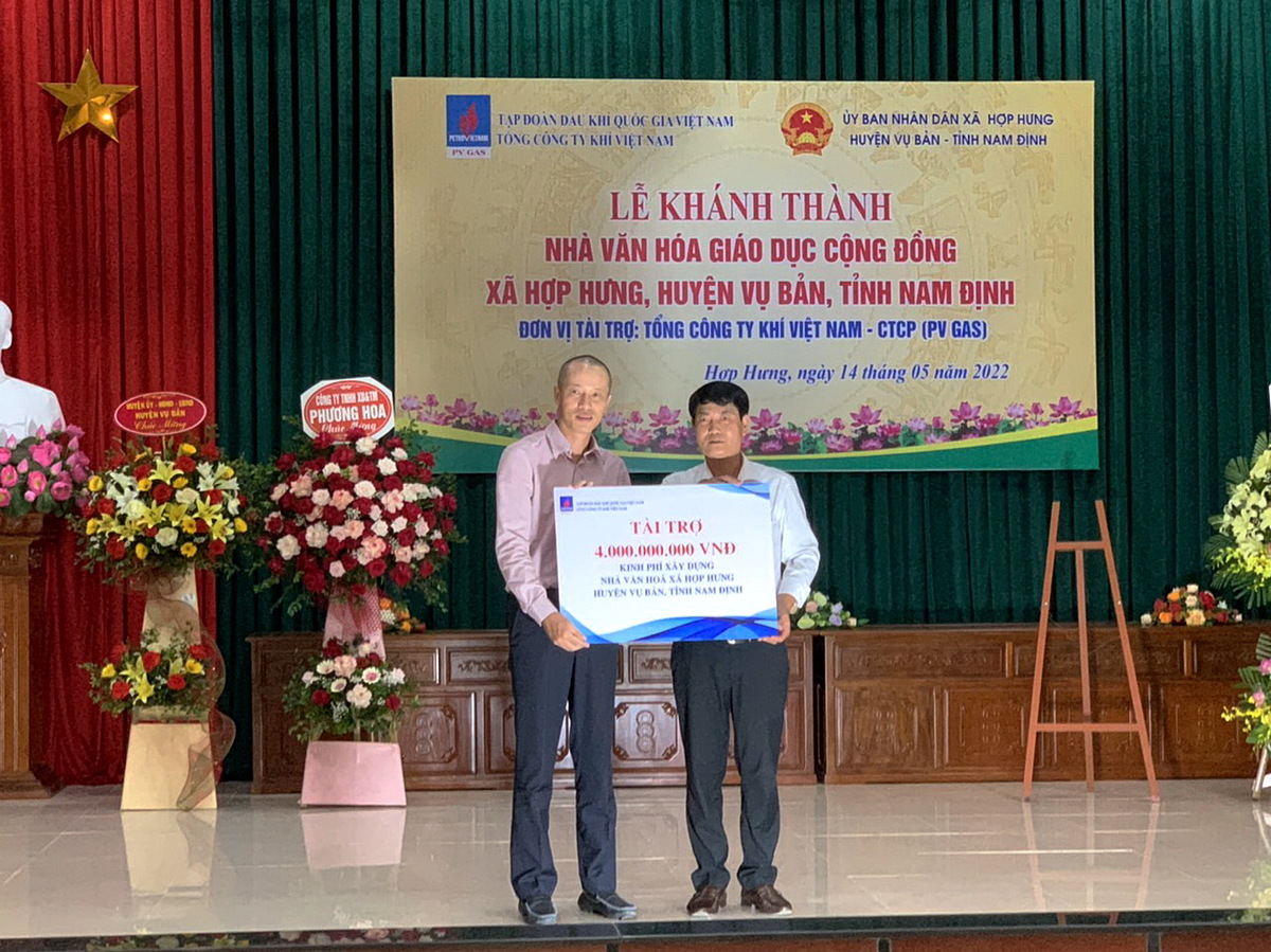 Tập đoàn Dầu khí Việt Nam và PV GAS khánh thành Nhà văn hóa giáo dục cộng đồng xã Hợp Hưng, huyện Vụ Bản, tỉnh Nam Định