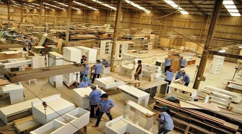 Doanh nghiệp xuất khẩu tủ gỗ hợp tác trước việc Mỹ điều tra chống lẩn tránh thuế