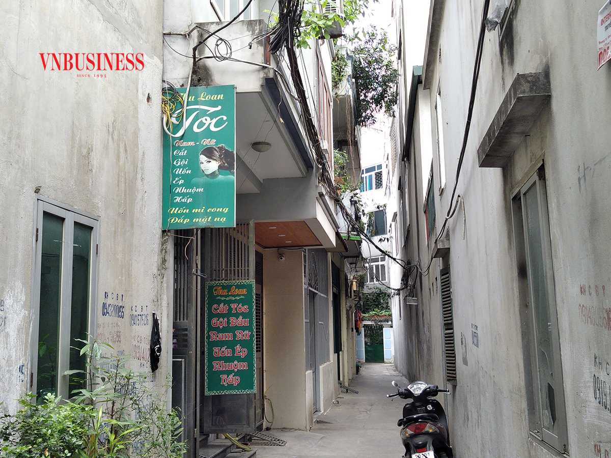 Nhà đầu tư 'quay xe' tìm nhà trong hẻm, căn hộ cũ