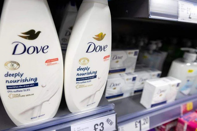 Unilever thay đổi thành phần nguyên liệu để thích ứng với tình trạng khan hiếm hàng hóa