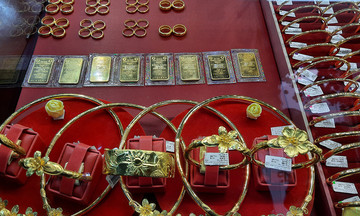 Ngược chiều thế giới, giá vàng trong nước điều chỉnh giảm 100.000 đồng/lượng
