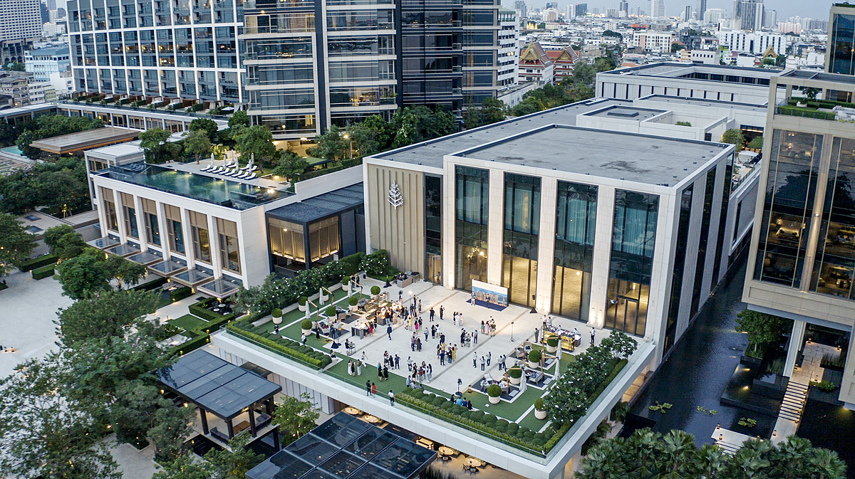 Khách hàng Grand Marina, Saigon “dùng thử” phong cách sống hàng hiệu