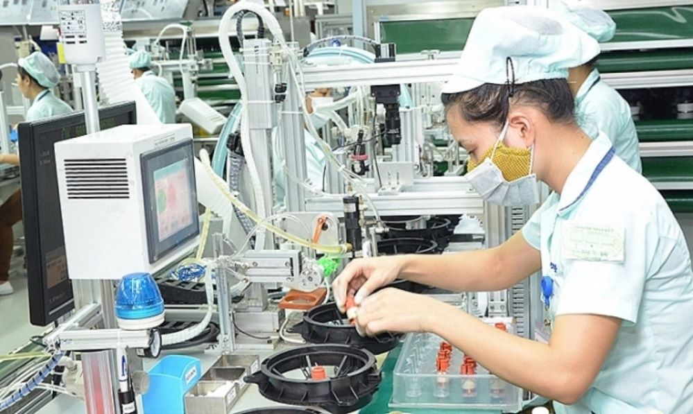 Lần đầu tiên số doanh nghiệp thành lập mới trong 6 tháng đầu năm vượt mốc 70.000