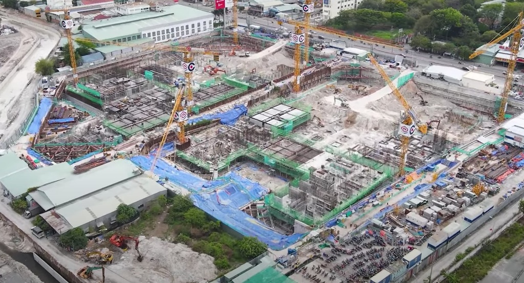 Thấy gì từ chuyện làm ăn đầy lùm xùm và rủi ro của bất động sản Phát Đạt?