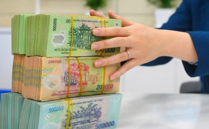 Ngân hàng 'siết' dư nợ bất động sản, doanh nghiệp tìm vốn ở đâu?