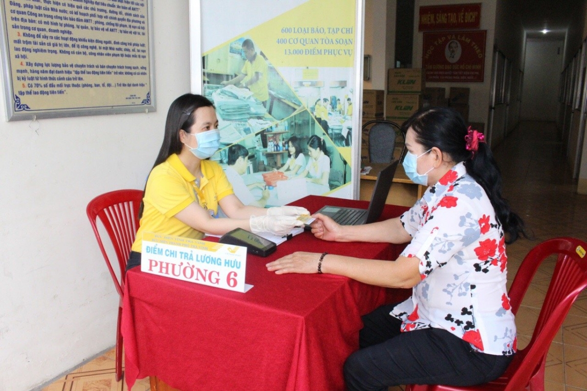 Làm gì để chặn nguy cơ 12 triệu người không có lương hưu vào năm 2030?