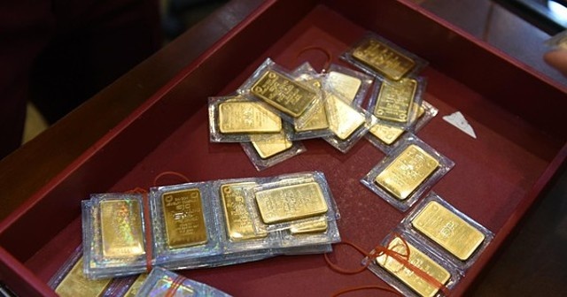Ngược chiều thế giới, giá vàng trong nước tiến sát ngưỡng 69 triệu đồng/lượng