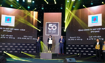 PV GAS lần thứ 10 liên tiếp nhận Vinh danh của Forbes “Top50 Công ty niêm yết tốt nhất Việt Nam năm 2022” – “Top 5 Doanh thu và Lợi nhuận”