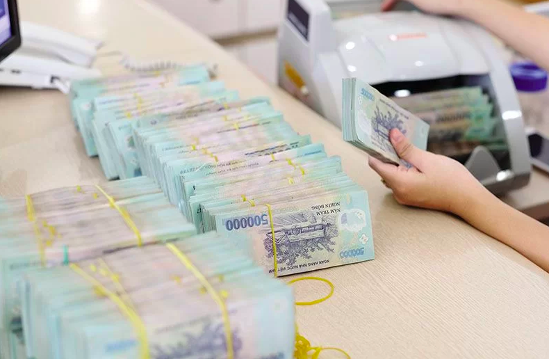 Doanh nghiệp thiếu vốn vì bị 'siết' tín dụng