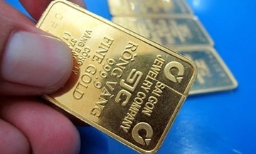 Chênh lệch giá mua - bán vàng miếng SJC vẫn cao, khoảng 1 triệu đồng/lượng