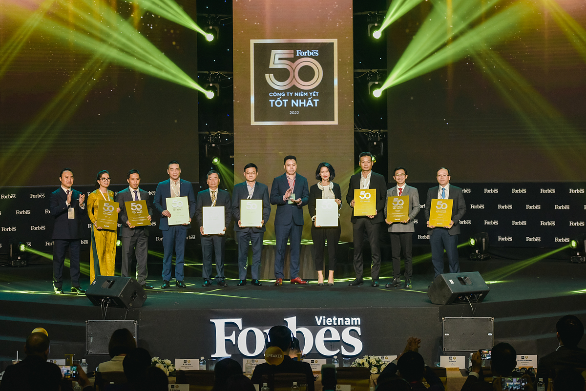 Vinamilk – 10 năm liền góp mặt trong top 50 doanh nghiệp niêm yết tốt nhất của Forbes Việt Nam
