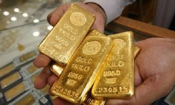 Cùng chiều thế giới, vàng SJC đồng loạt điều chỉnh giảm nhưng vẫn trụ vững trên ngưỡng 67 triệu đồng/lượng