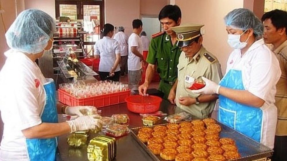 Nâng ‘chất’ kiểm soát chất lượng thực phẩm gắn liền với công tác tuyên truyền