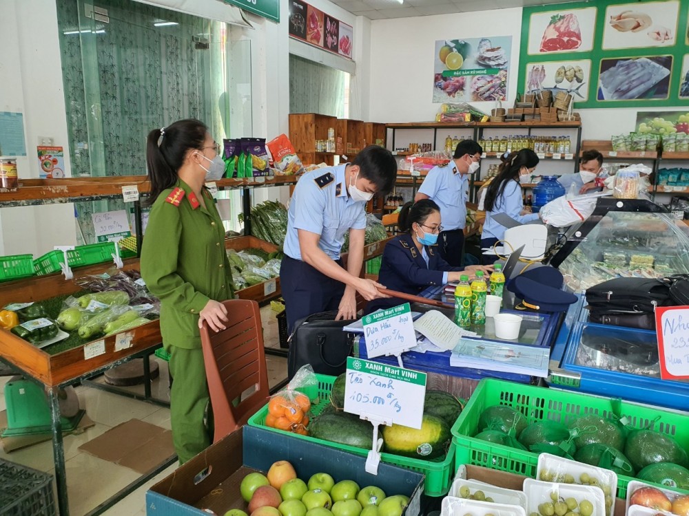 Kẽ hở quản lý vệ sinh an toàn thực phẩm đang làm khó HTX
