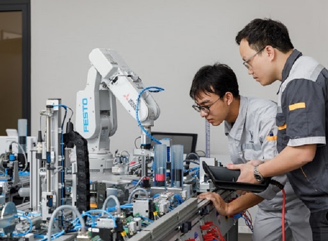 Đào tạo nghề gắn với nhu cầu HTX, doanh nghiệp
