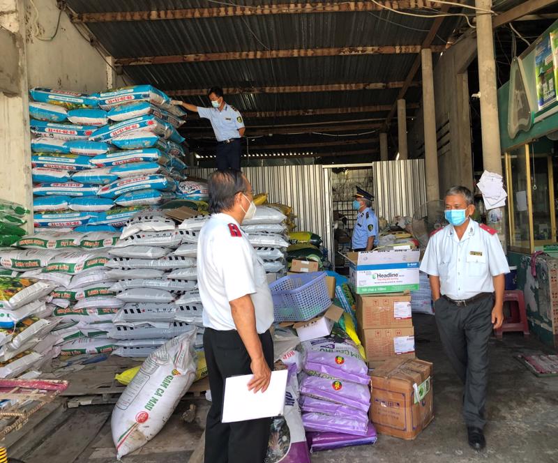 Cục Bảo vệ thực vật loại 200 doanh nghiệp phân bón khỏi thị trường