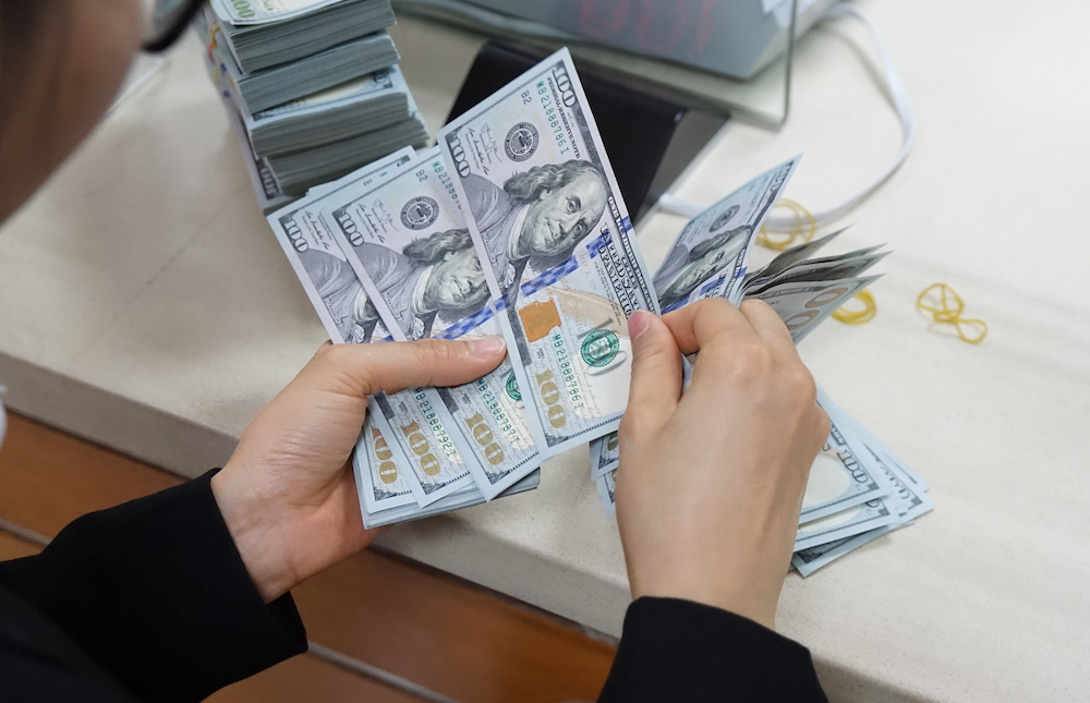 Nỗi lo kiều hối sụt giảm