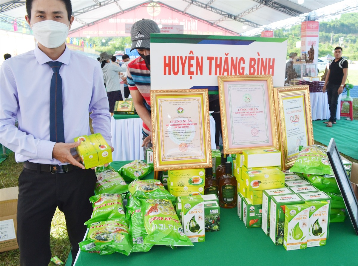 'May áo’ cho sản phẩm OCOP