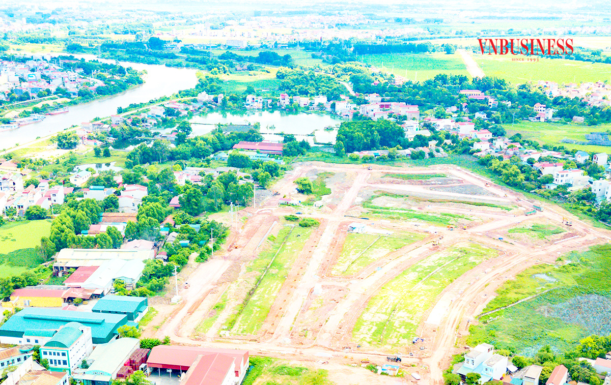 Sức ép gia tăng, doanh nghiệp địa ốc 'dạt' về vùng ven