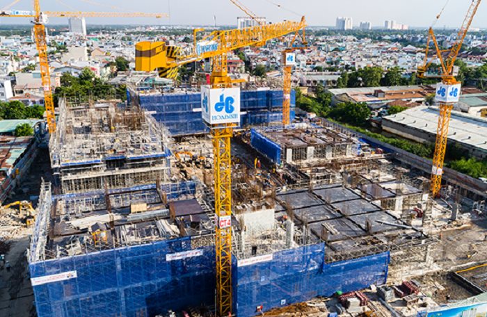 Tìm cơ hội đầu tư ra nước ngoài nhưng vốn chủ sở hữu của Hoà Bình Group giảm và nợ phải trả tăng mạnh